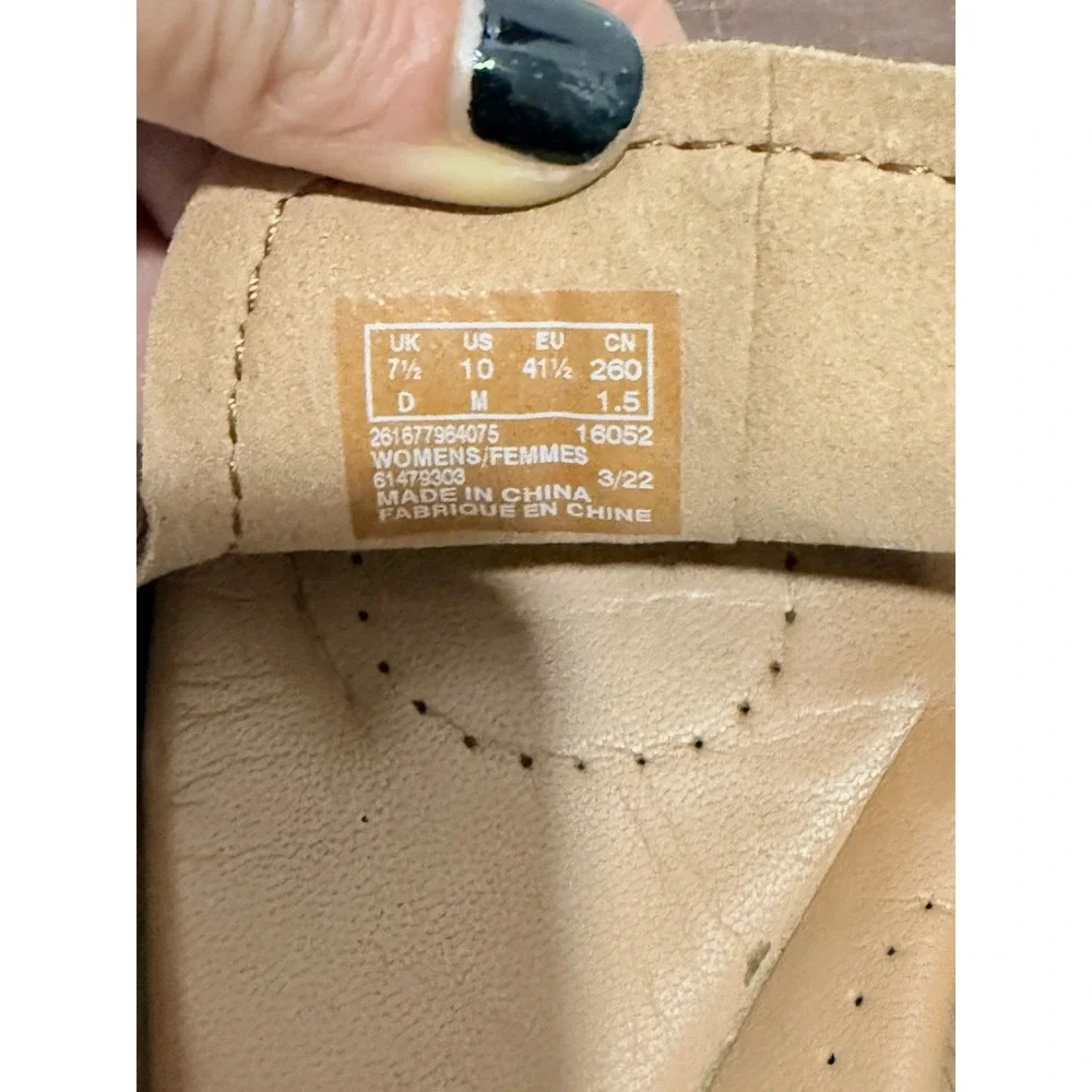 Clarks pure hall